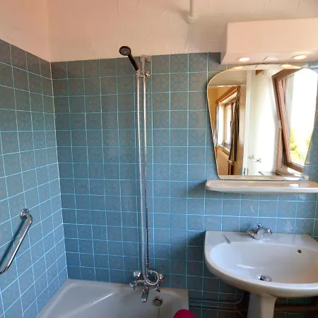 Superb House For Family Group With Swimming Pool, Sauna, Jacuzzi, Billiards Casa de Férias *
